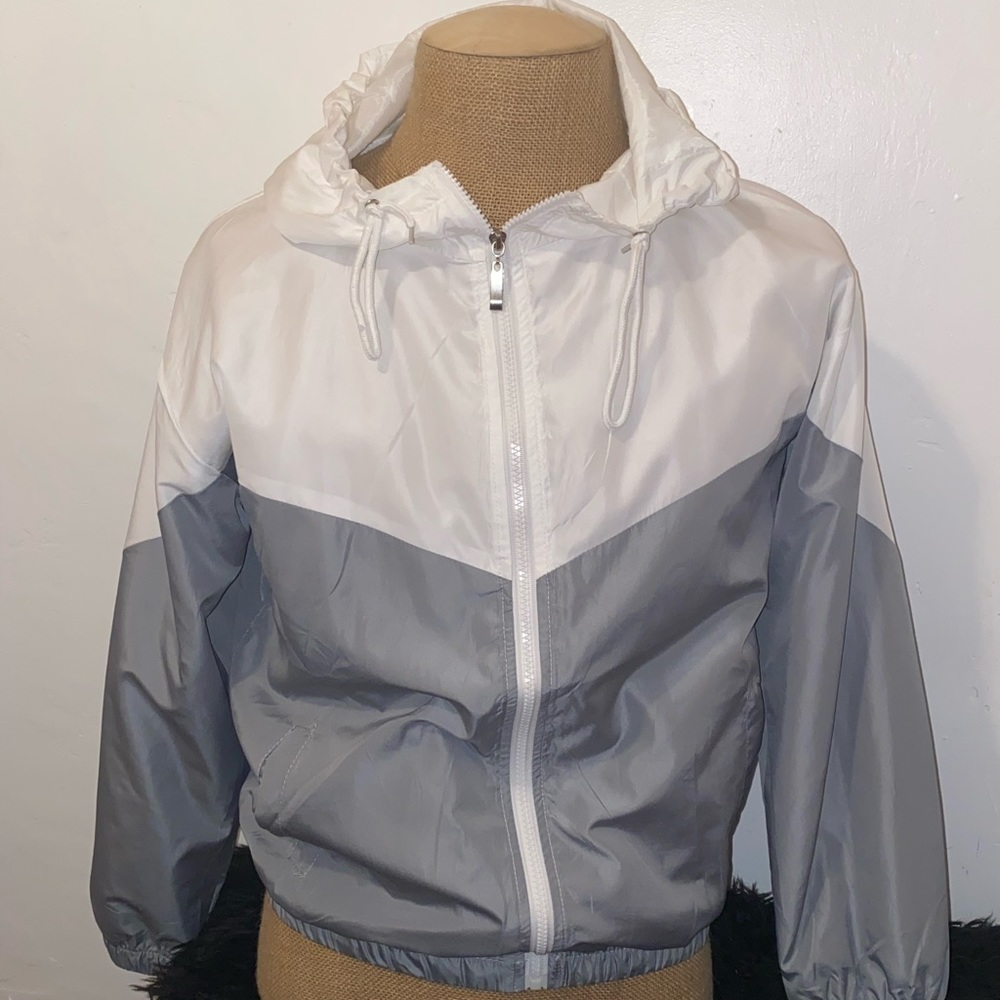 Womens windbreaker jacket